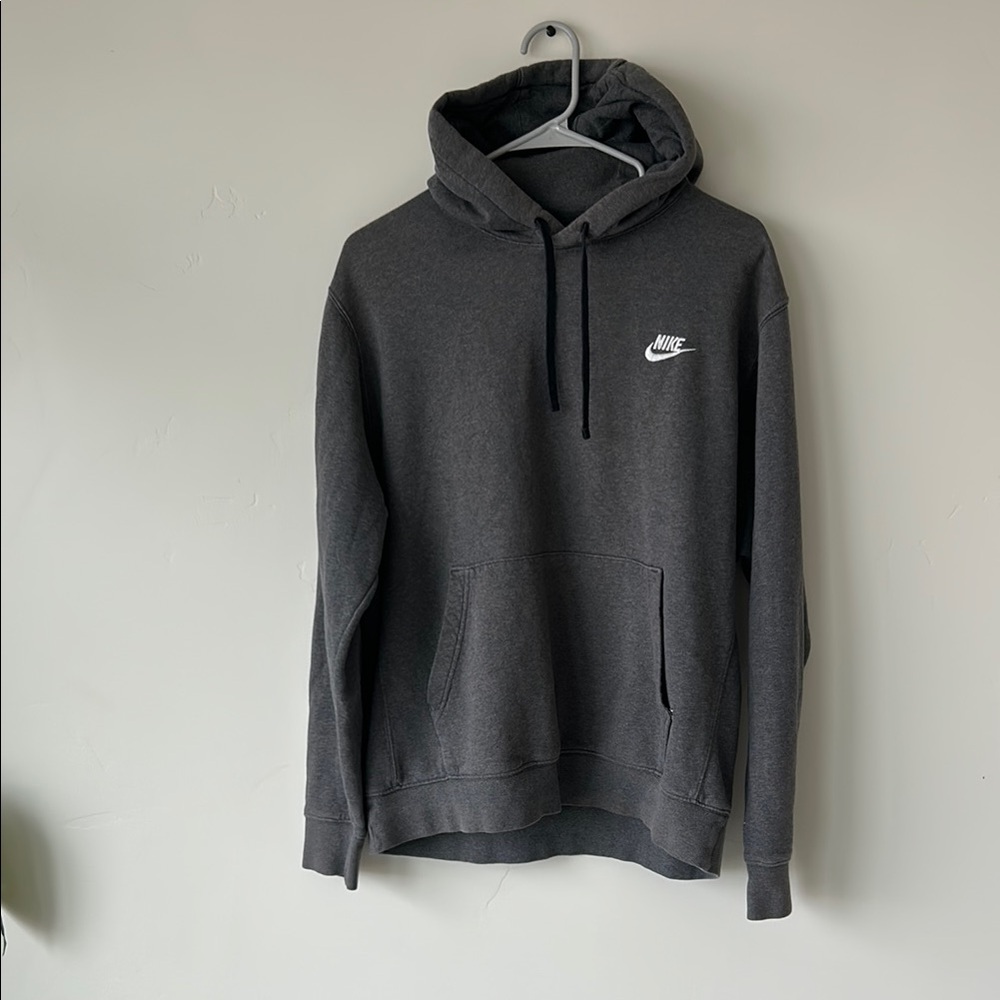 Nike Men's Gray Hoodie